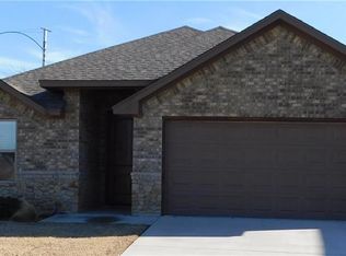 1319 Lauren Ln, Granbury, TX 76048