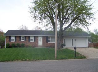 1158 S Benton Ave, Marshall, MO 65340