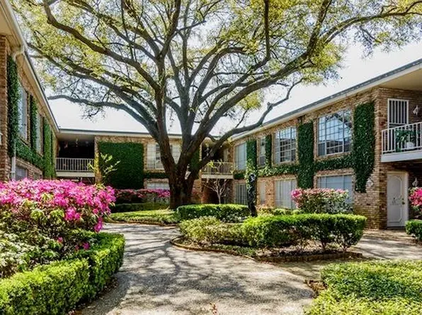 2121 Fountain View Dr APT 83E, Houston, TX 77057