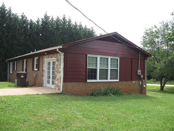 2nd image of 7570 Horseshoe Bend Dr