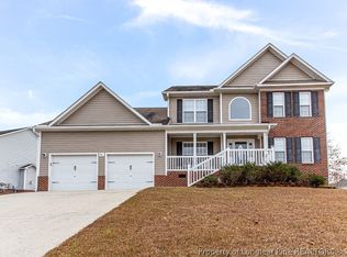 121 Purvis Ln, Cameron, NC 28326