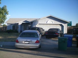 11175 Persimmon Cir, Armona, CA 93202