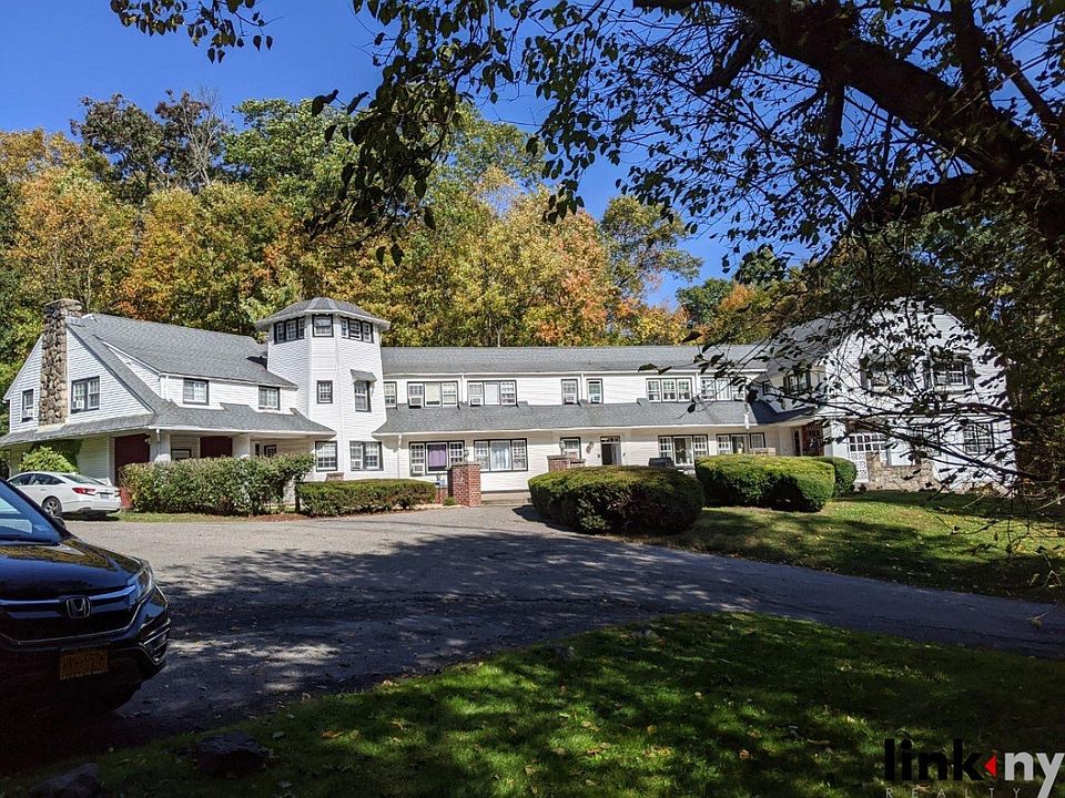 1st image of 35 Morningside Dr APT 1A