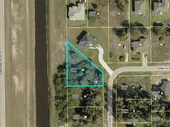 4200 Loraine Avenue S, Lehigh Acres, FL 33976