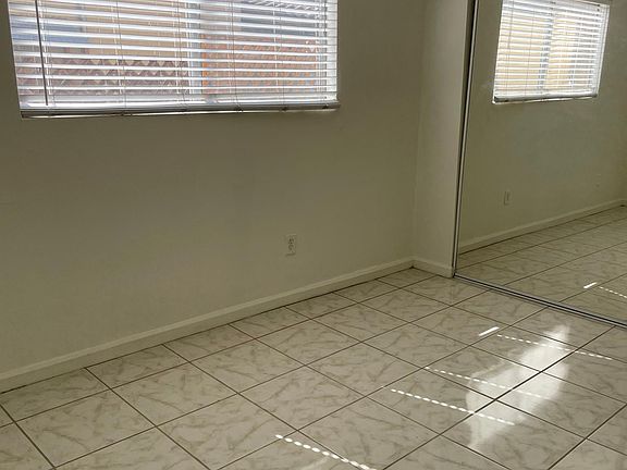 2nd image of 4011 Florida St #4