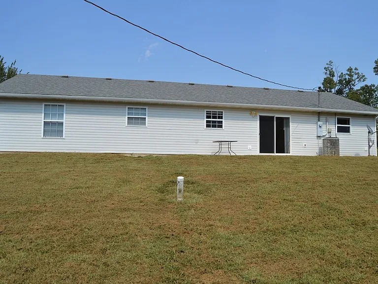 14620 Hobby Dr — Photo 24