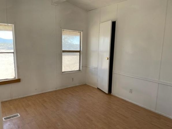 (undisclosed Address)