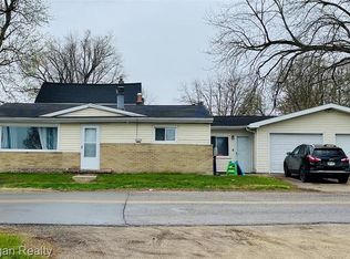 4743 2nd St, Columbiaville, MI