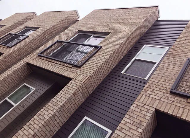 2 bed, 1.5 bath, 833 sqft, $1,260 — Photo 2