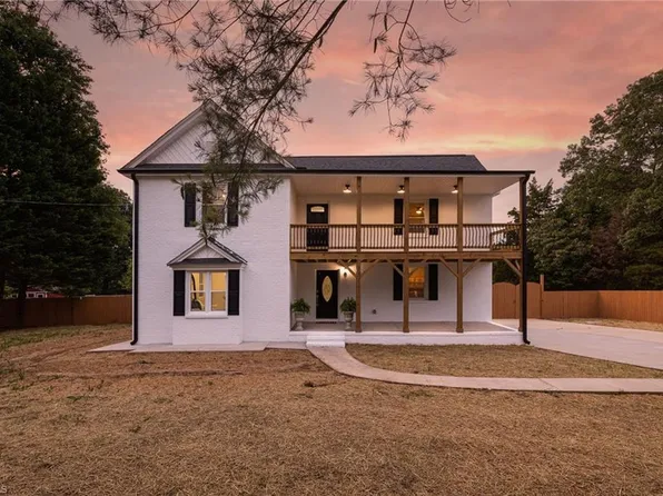 3311 Oak Ridge Rd, Summerfield, NC 27358