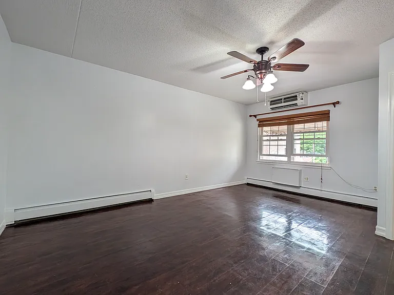 1022 Willoughby Ave #2 — Photo 5