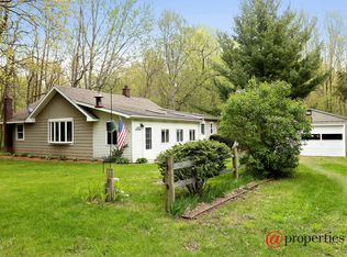5957 Madison St, Coloma, MI 49038