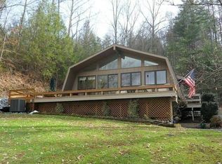 125 Barnett Hollow Rd, Erwin, TN 37650