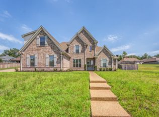 2386 N Forest Hill Irene Rd, Cordova, TN 38016