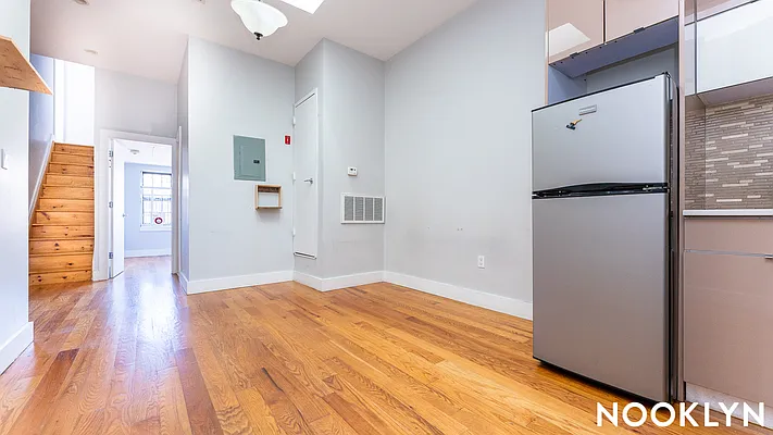 Rented by Nooklyn NYC LLC | media 15