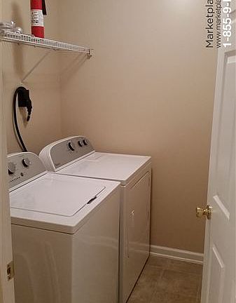 3rd image of 9134 Jennifer Ln