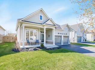 9 Broadpoint St, Wasaga Beach, ON L9Z 3B8