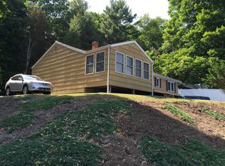 6 Lakeside Dr, Guilford, CT 06437