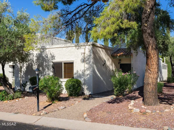 6347 N Orange Tree Dr, Tucson, AZ 85704