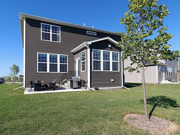 2nd image of 24521 W Prairie Grove Dr