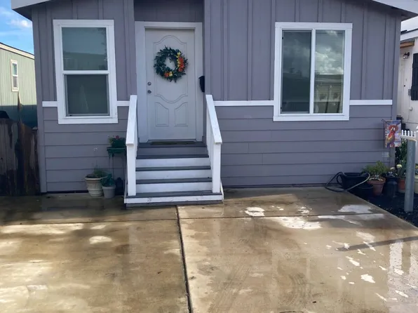 8472 W Stockton Blvd #42, Elk Grove, CA 95758