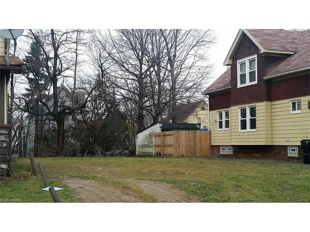 11331 Continental Ave photo 1