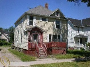 927 Court St, Port Huron, MI 48060