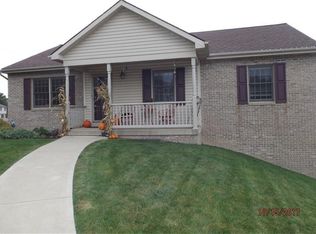 148 Rustic Ridge Dr, Pittsburgh, PA 15239