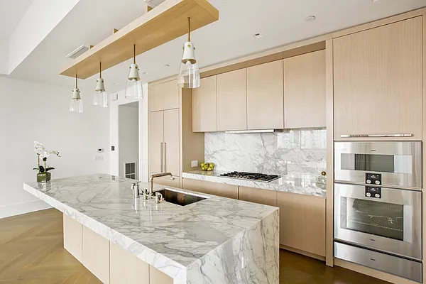 Rented by Oxford Property Group | media 35