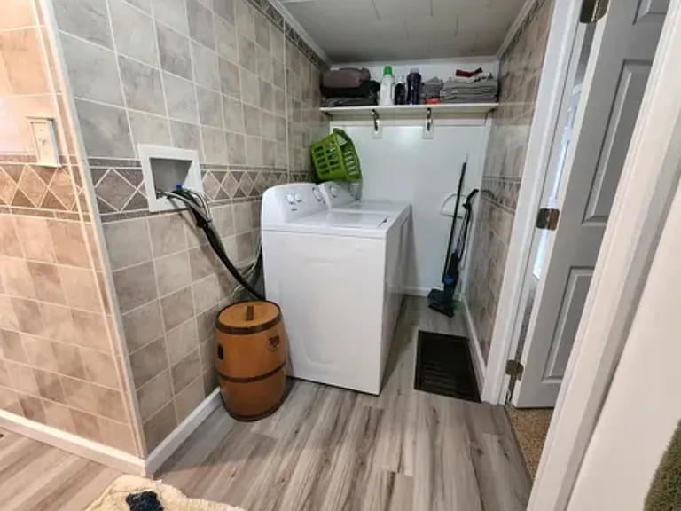 401 Poplar Ave — Photo 4