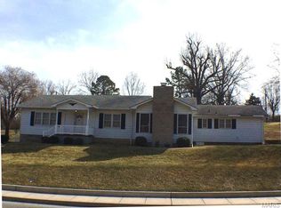 1306 Hillsboro Rd, Festus, MO 63028