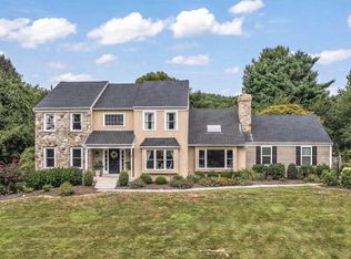103 Oxford Hill Ln, Downingtown, PA 19335