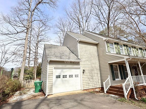 2nd image of 11918 Exbury Ct