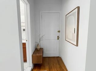 30-59 34th St #3R, Astoria, NY 11103