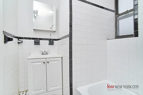 Rented by Keller Williams NYC | media 26