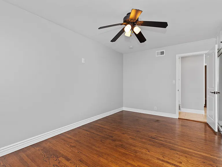 831 E Hoover Ave — Photo 22