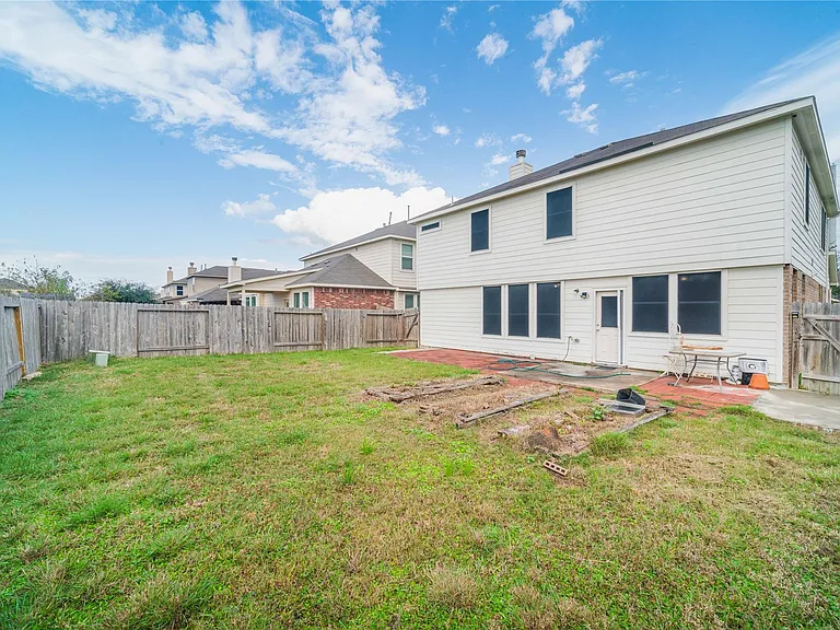 1315 Squire Dr — Photo 15