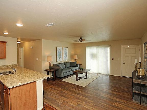 5th image of 830 Liberty Ave #102009