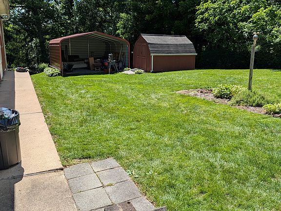 3rd image of 2101 S Forge Rd