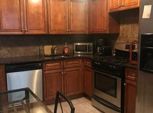 89 Green Valley Rd, Staten Island, NY 10312