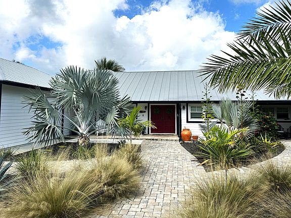 2nd image of 2302 Atlantic Beach Boulevard