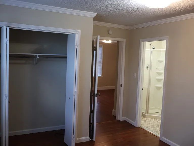 114 Emory St — Photo 3