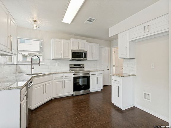 5th image of 7110 Misty Ridge Dr