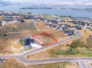 6339 E Hawks Ln S, Huntsville, UT 84317