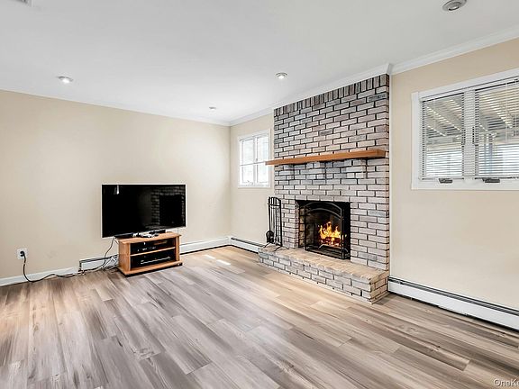4th image of 760 Hubal Street
