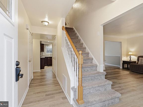 4th image of 112 N Kennedy Rd