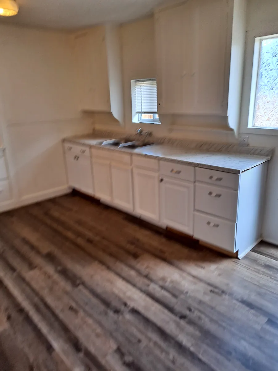 Photo 2 of 8 - 813 N Connelly St #2 - Clovis, NM Building Photo - 813 N Connelly St #2