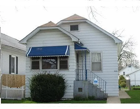 2626 N Newcastle Ave photo 1