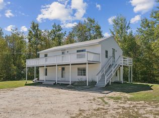 44 Memory Ln, Arundel, ME 04046