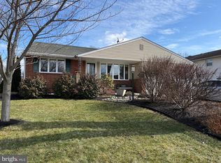 1001 Rydal Rd, Cherry Hill, NJ 08034